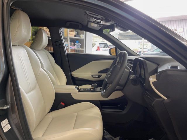 TOYOTA LEXUS LBX 2025