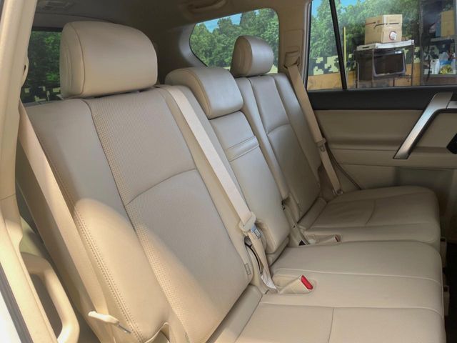 TOYOTA LANDCRUISER PRADO 2022