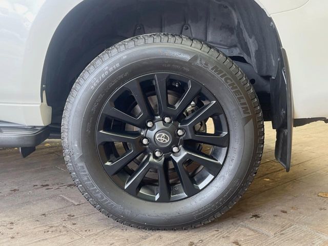 TOYOTA LANDCRUISER PRADO 2022