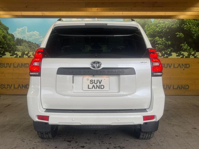 TOYOTA LANDCRUISER PRADO 2022