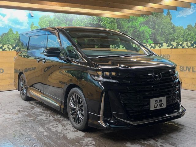 TOYOTA VELLFIRE  HYBRID 2023