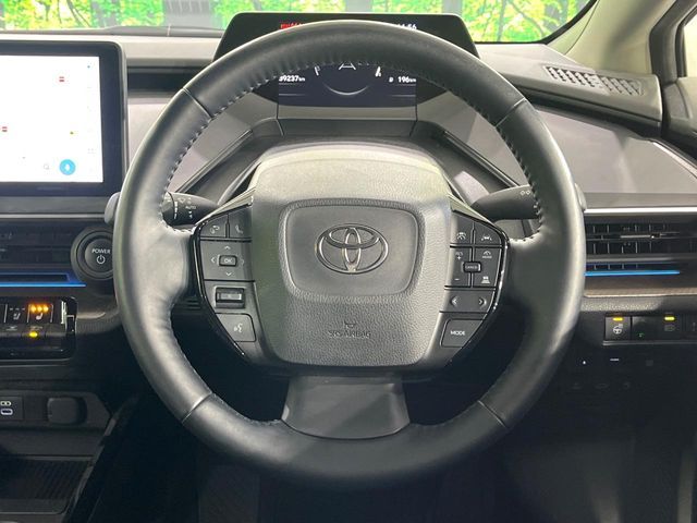 TOYOTA PRIUS 2023