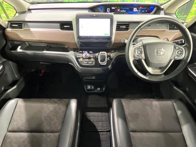 HONDA FREED HYBRID 2021