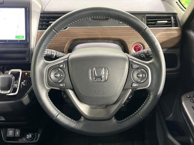 HONDA FREED HYBRID 2021