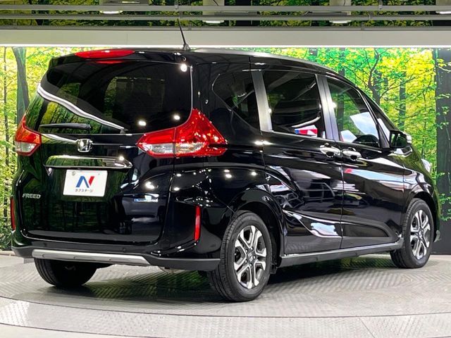 HONDA FREED HYBRID 2021