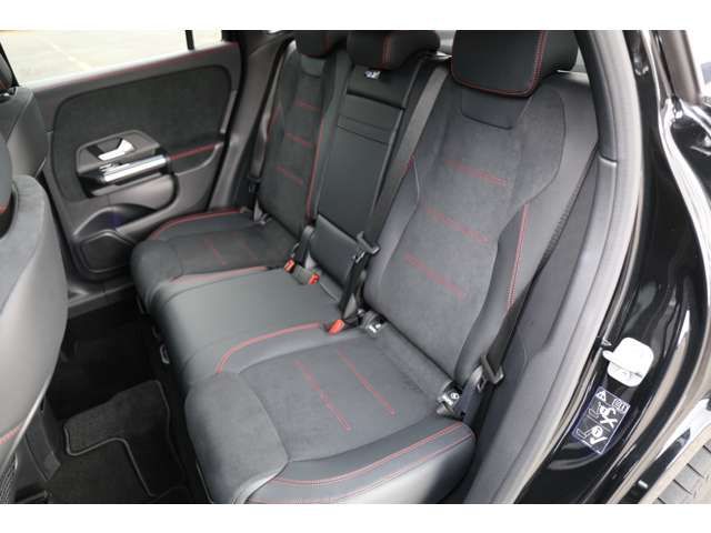 MERCEDES BENZ MERCEDES BENZ GLA class 2023