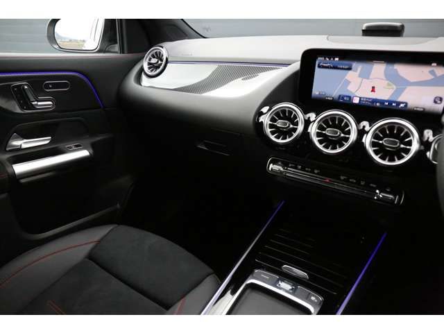 MERCEDES BENZ MERCEDES BENZ GLA class 2023