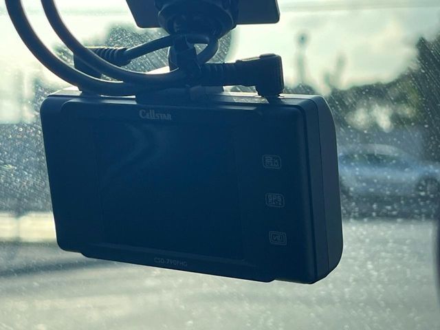 HONDA VEZEL HYBRID 2015