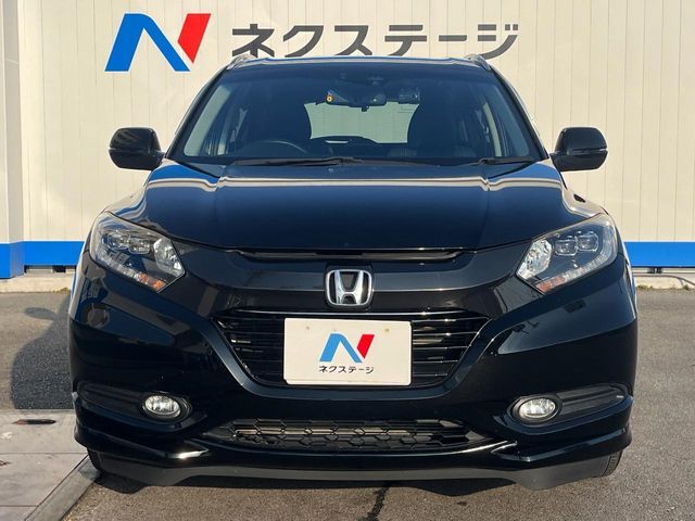 HONDA VEZEL HYBRID 2015