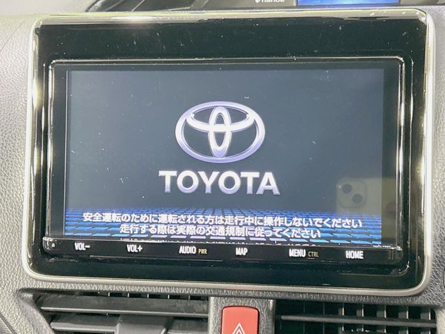 TOYOTA NOAH HYBRID 2021