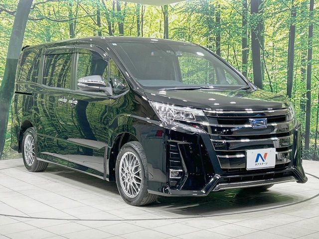 TOYOTA NOAH HYBRID 2021