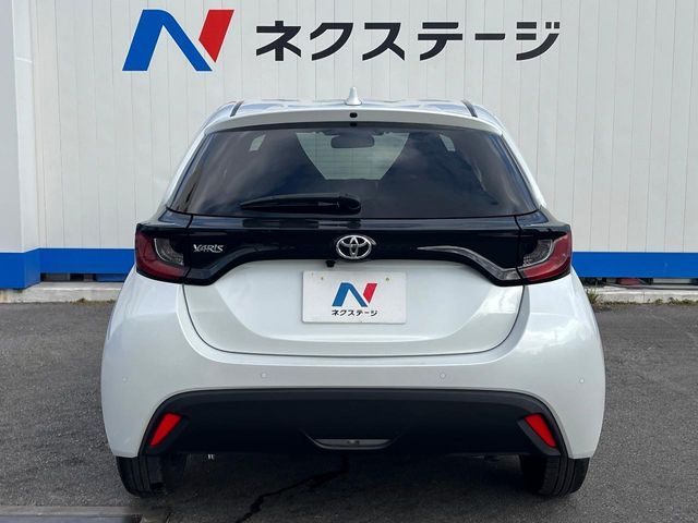 TOYOTA YARIS 2023