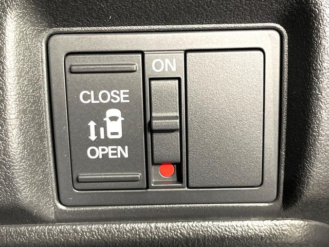 HONDA N BOX CUSTOM 2025