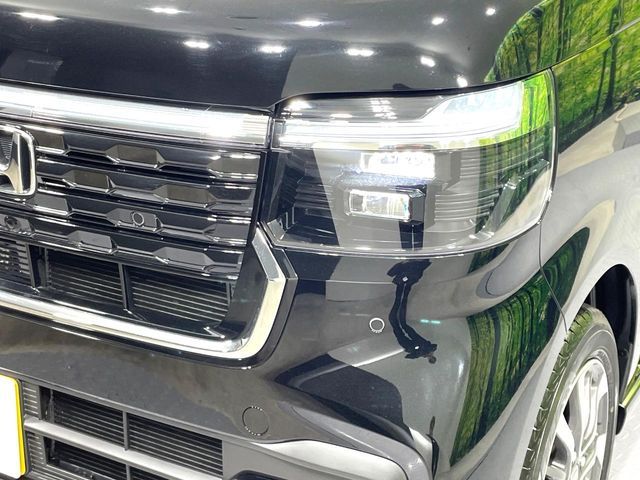 HONDA N BOX CUSTOM 2025