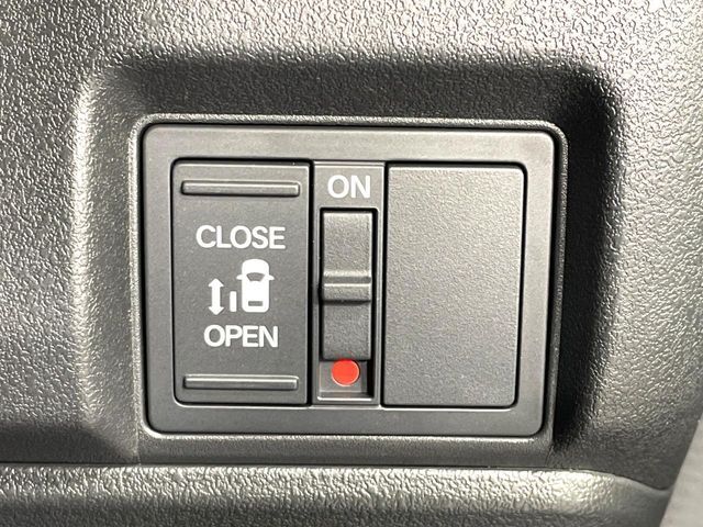 HONDA N BOX CUSTOM 2025