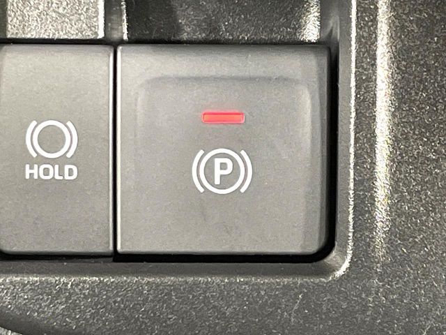 DAIHATSU TANTO FAN CROSS 2024