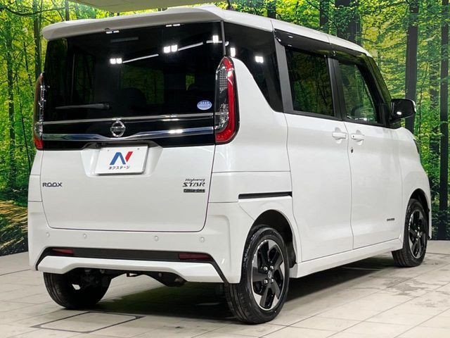 NISSAN ROOX 4WD 2021