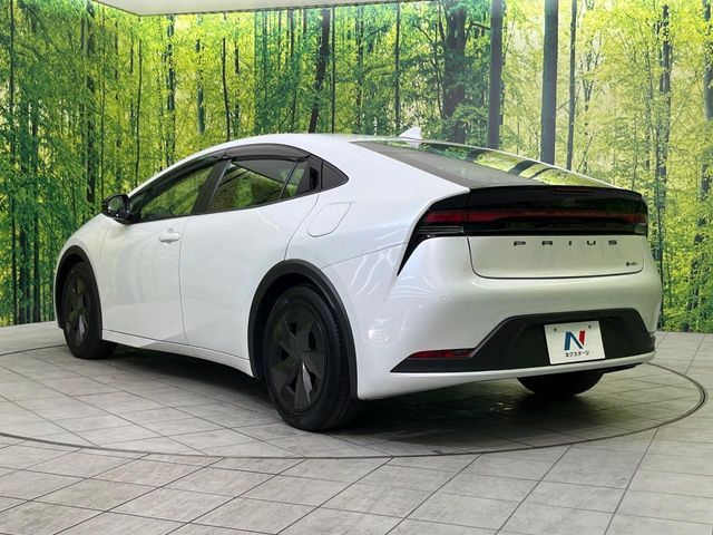 TOYOTA PRIUS 2024