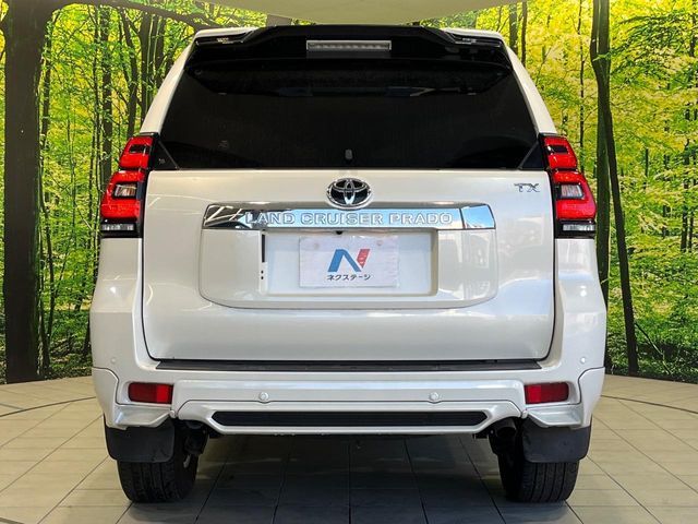 TOYOTA LANDCRUISER PRADO 2022