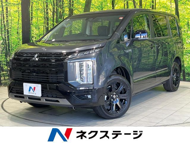 MITSUBISHI DELICA D:5 4WD 2025