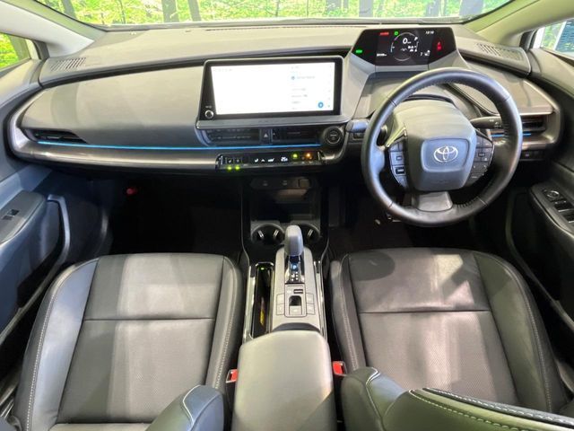 TOYOTA PRIUS PHV 2023