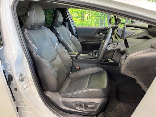 TOYOTA PRIUS PHV 2023