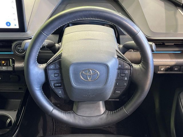 TOYOTA PRIUS PHV 2023