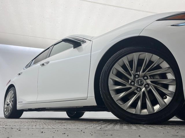 TOYOTA LEXUS ES300h 2019