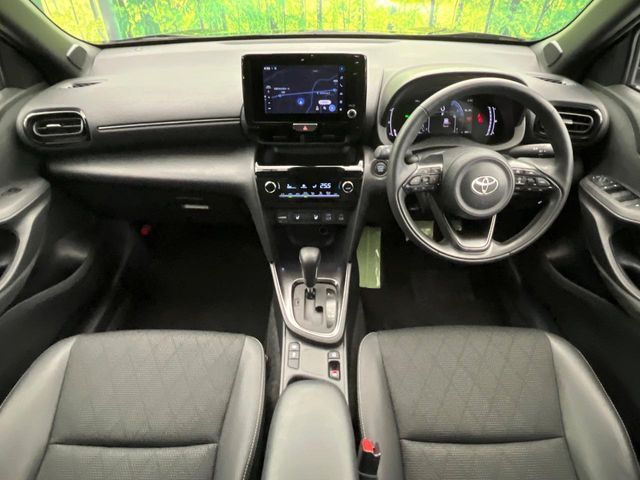 TOYOTA YARIS CROSS 2025