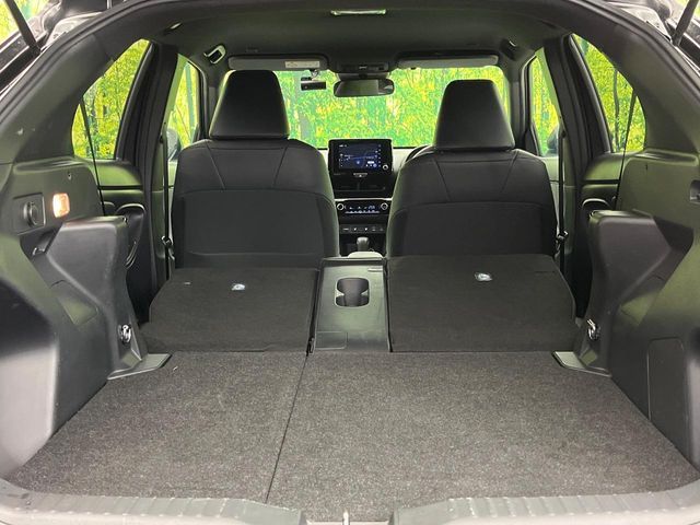 TOYOTA YARIS CROSS 2025