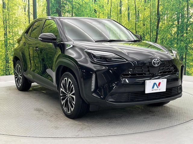 TOYOTA YARIS CROSS 2025