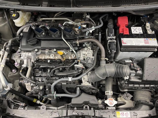 TOYOTA YARIS CROSS 2025