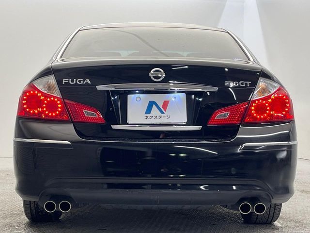 NISSAN FUGA 2008