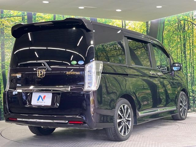 HONDA STEPWAGON SPADA 2013