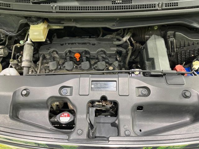 HONDA STEPWAGON SPADA 2013