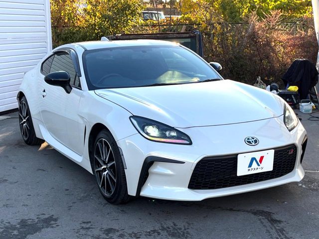 TOYOTA GR86 2023