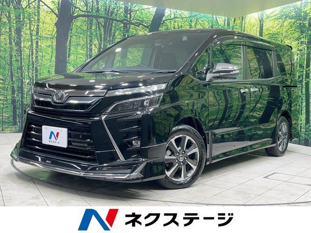 TOYOTA VOXY 2019