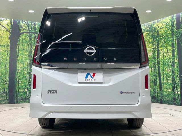 NISSAN SERENA  WG 2024