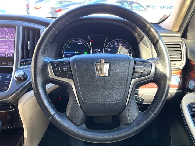 TOYOTA CROWN sedan hybrid 2013