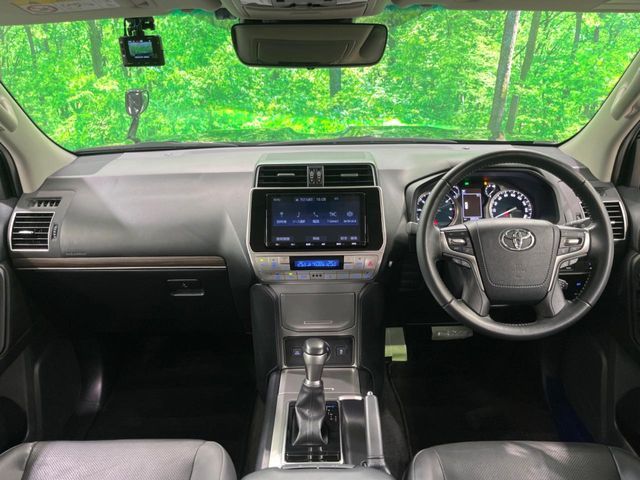 TOYOTA LANDCRUISER PRADO 2021