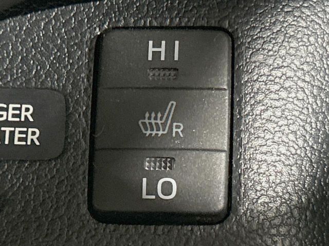 TOYOTA PRIUS PHV 2017