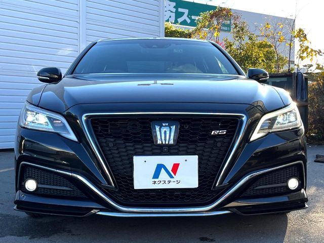 TOYOTA CROWN sedan hybrid 2021