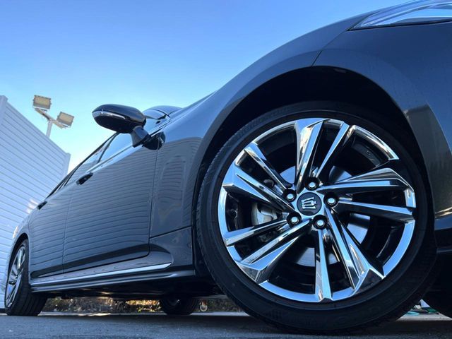 TOYOTA CROWN sedan hybrid 2021