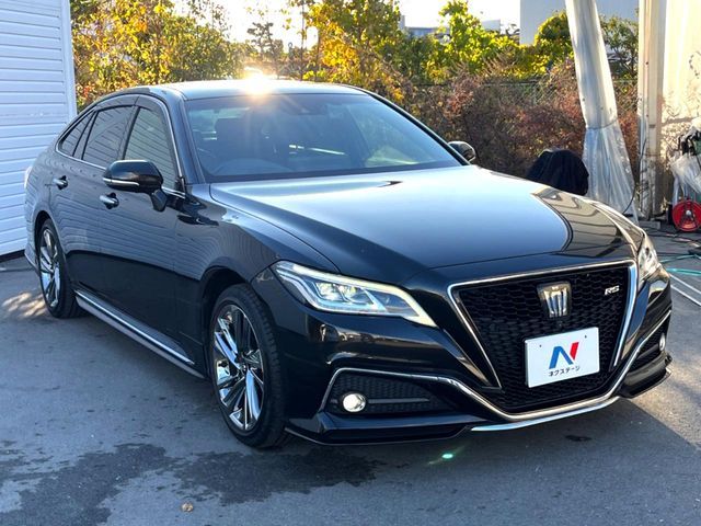 TOYOTA CROWN sedan hybrid 2021