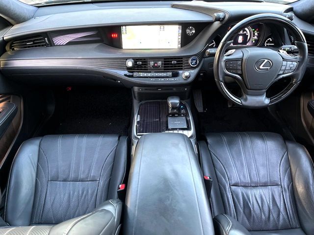 TOYOTA LEXUS LS500h 2018