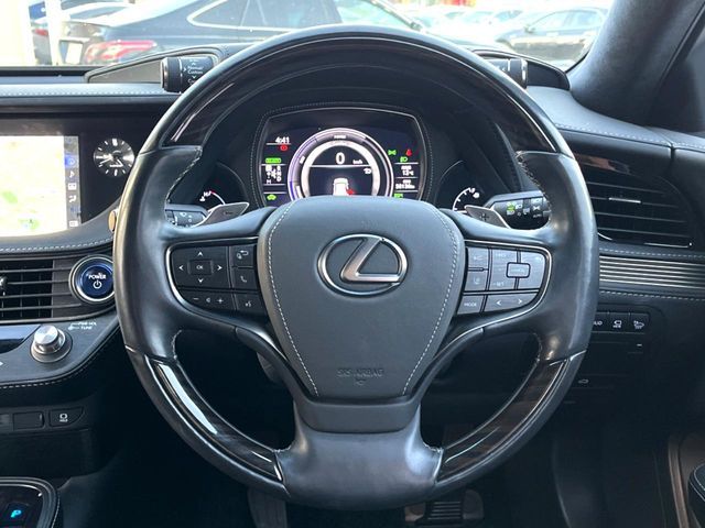 TOYOTA LEXUS LS500h 2018