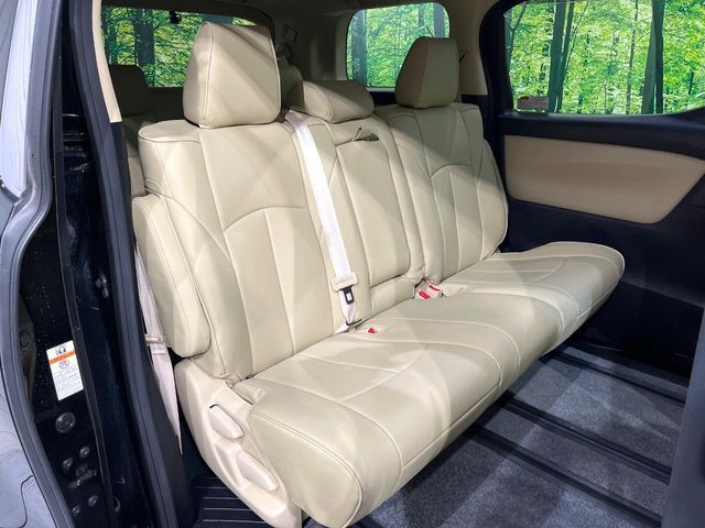 TOYOTA VELLFIRE 4WD 2018