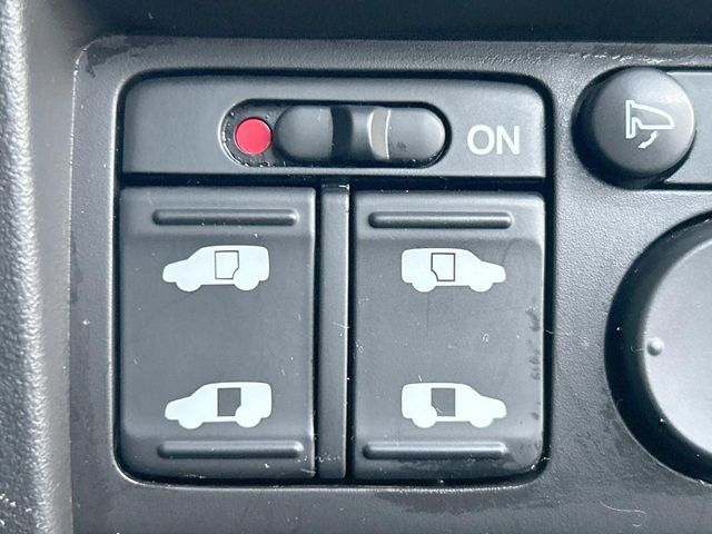 HONDA FREED Spike 4WD 2015