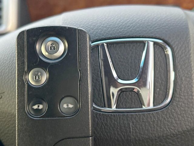 HONDA FREED Spike 4WD 2015