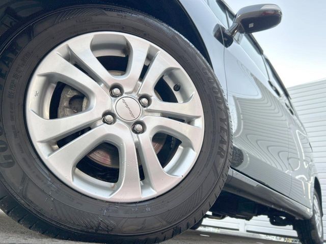 HONDA FREED Spike 4WD 2015